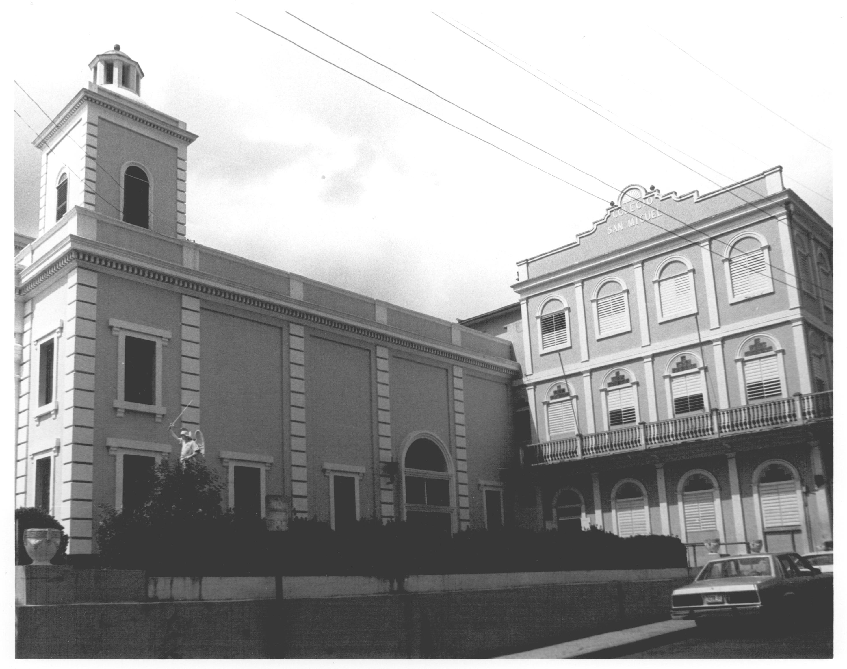 Iglesia San Miguel Arcángel - 84000447